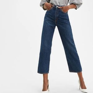 Levi's Ribcage Straight-Leg Ankle high rise Jeans